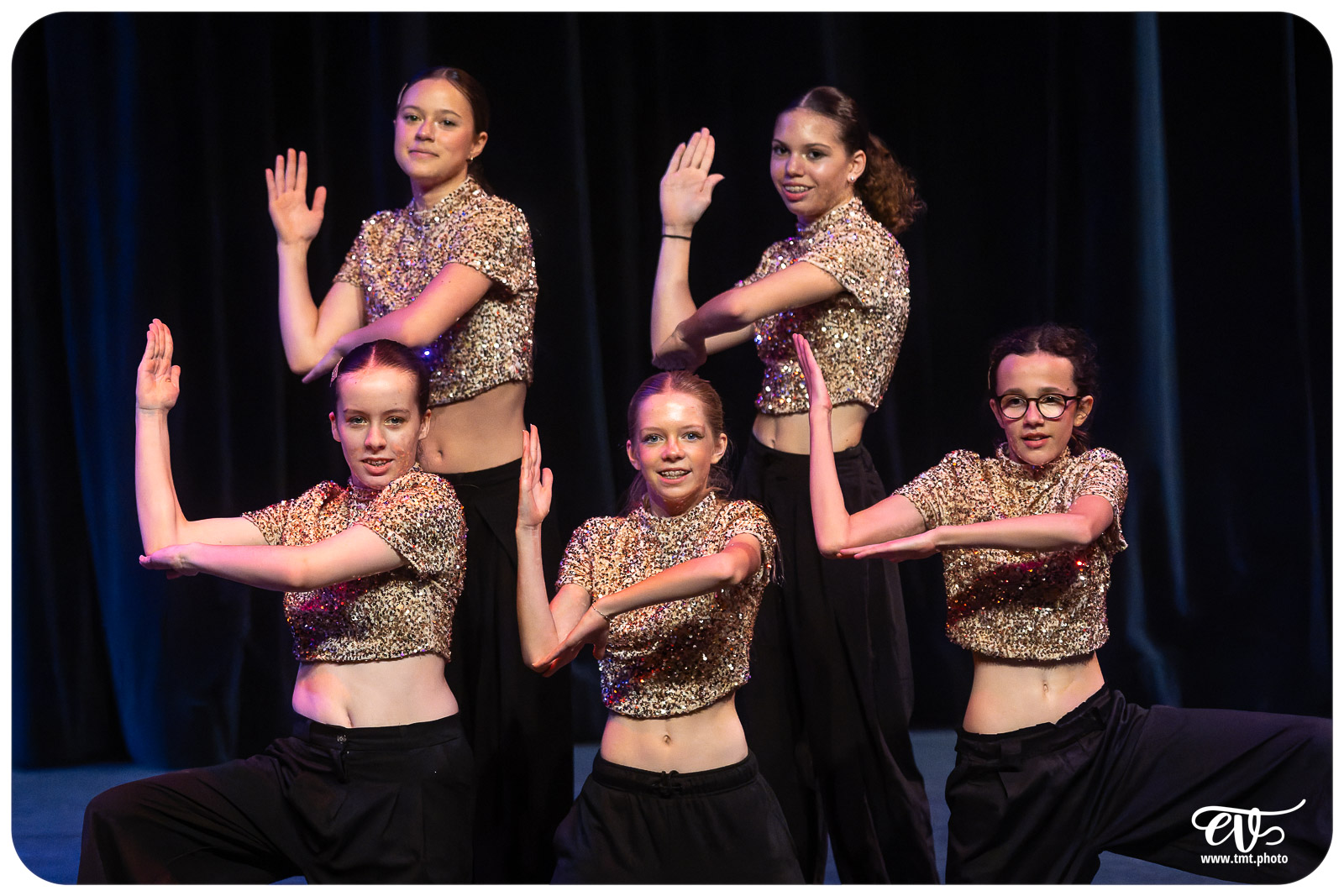 ECOLE DE DANSE CÉCILE ADAMOW